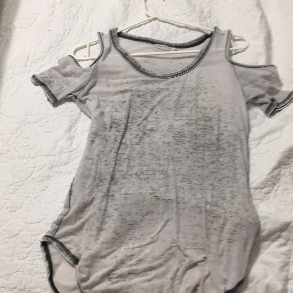 Army green and white no shoulder top